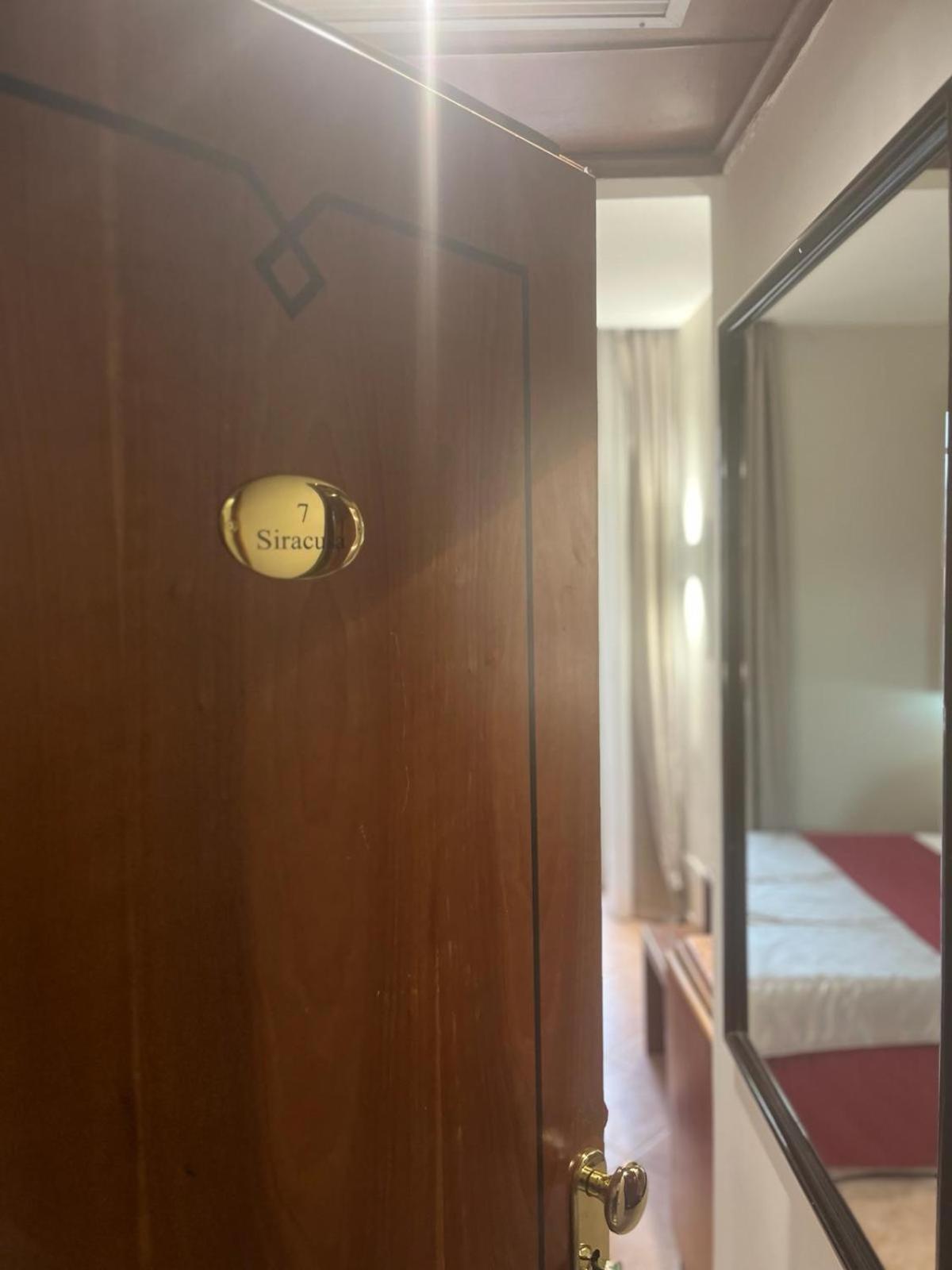 Affittacamere Regio Ρώμη Εξωτερικό φωτογραφία
